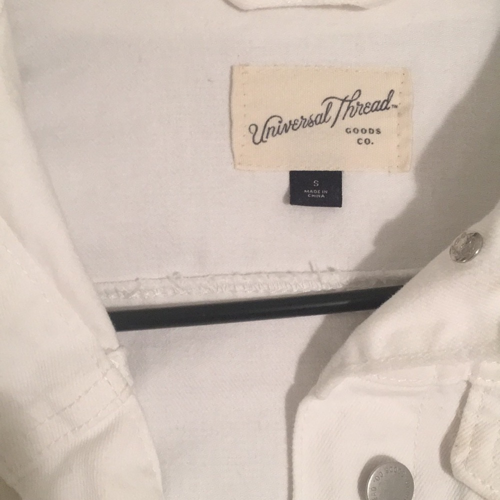 Jean jacket - Picture 2 of 3